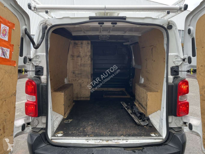 Peugeot  van