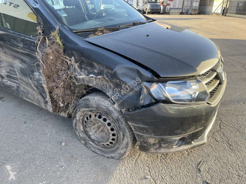 عربة نفعية Dacia