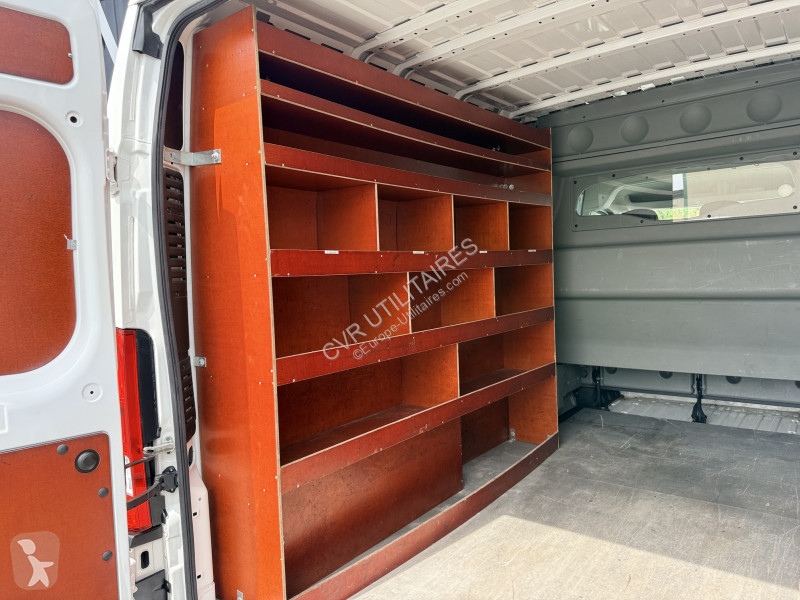 Furgoneta Peugeot BOXER FG 335 L3H2 2.0 BLUEHDI...