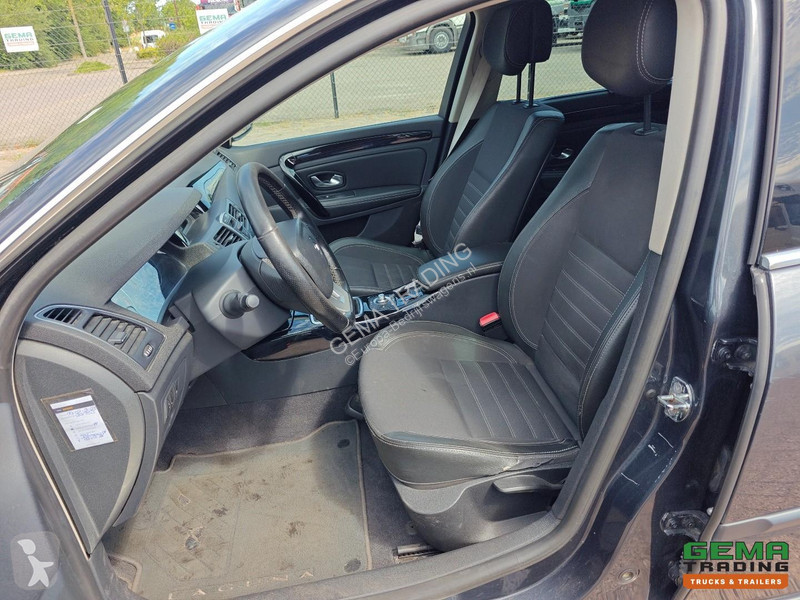عربة نفعية Renault 4x2 Euro 5 - 5 Seats -...