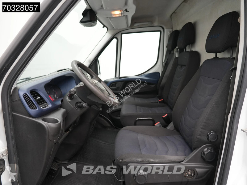 Лекотоварен автомобил Iveco 35S18 3.0L Automaat...
