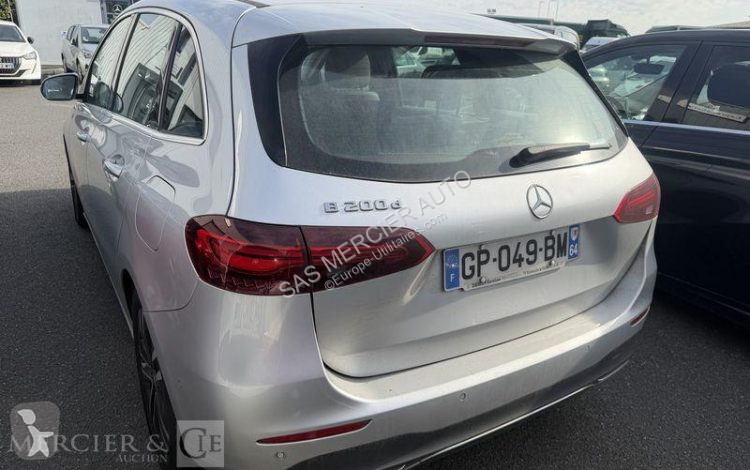 Furgoneta Mercedes