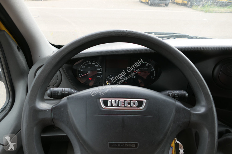 Furgoneta Iveco Daily 35 S11 C30C AUTOMATIK...