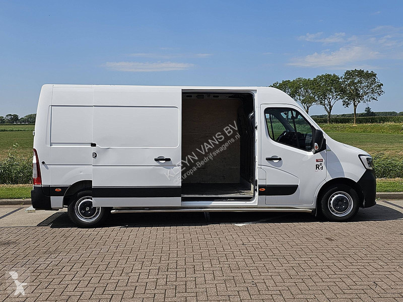 عربة نفعية Renault 2.3 DCI 150 L3H2