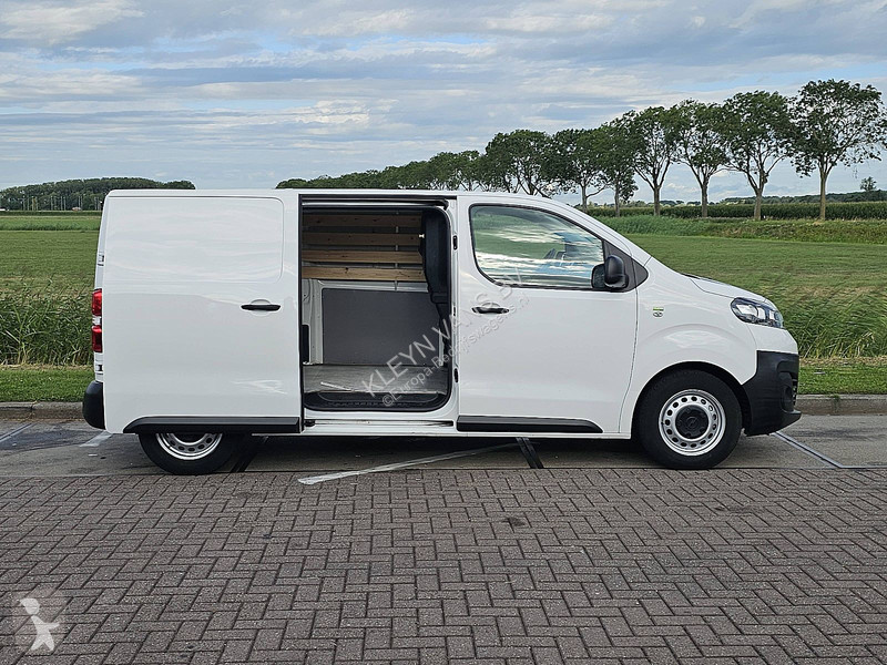 Furgoneta Opel 1.5 CDTI 102 M 20 dkm.!!