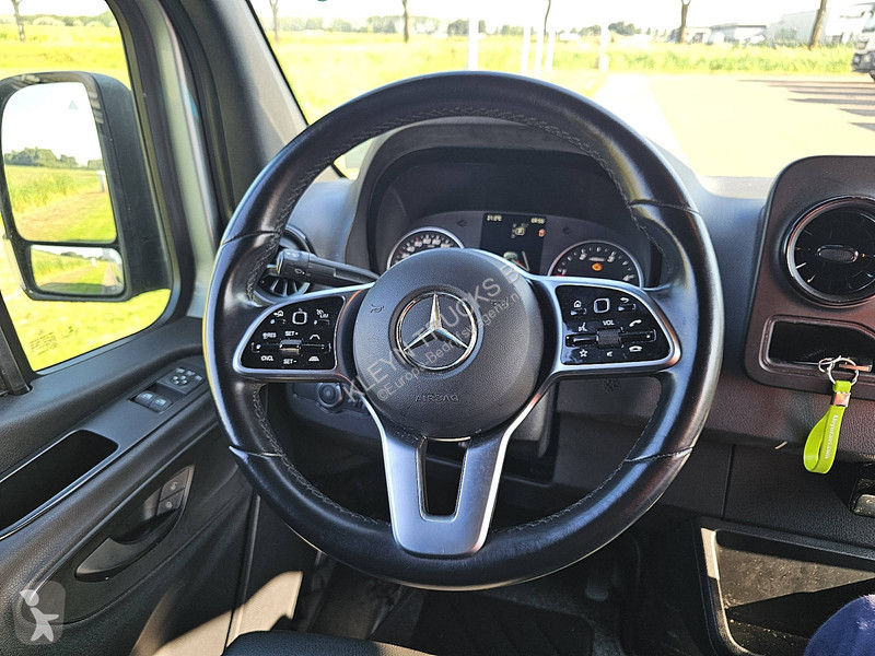 Mercedes 317 ac automaat EURO6 van