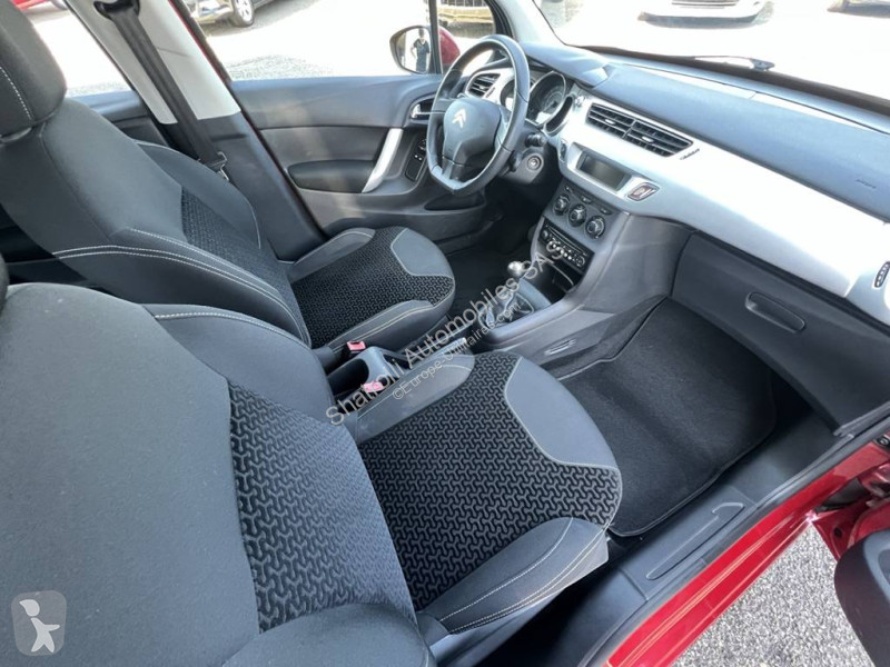 عربة نفعية Citroën II 1.4 HDi 70ch Airdream...