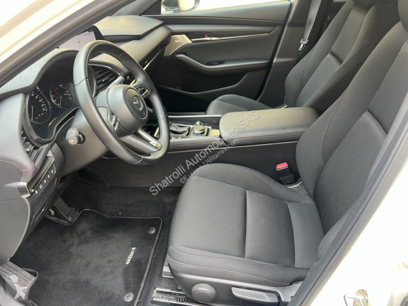 Samochód dostawczy Mazda (4) E-Skyactiv X...