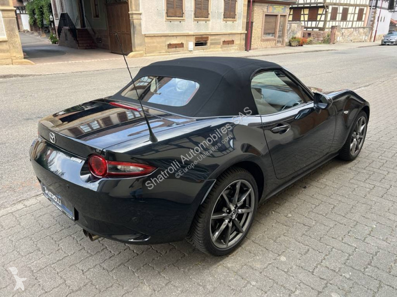 Samochód dostawczy Mazda Cabriolet (4) 2.0...