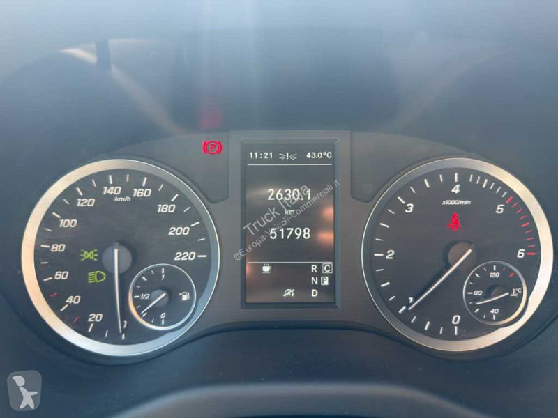Veicolo commerciale Mercedes III 116 - 116 cdi...
