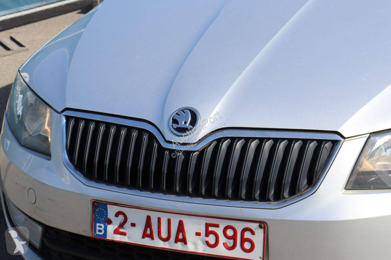 عربة نفعية Skoda