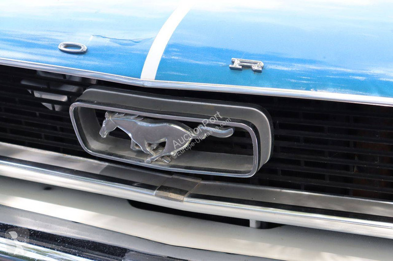 Furgoneta Ford V8