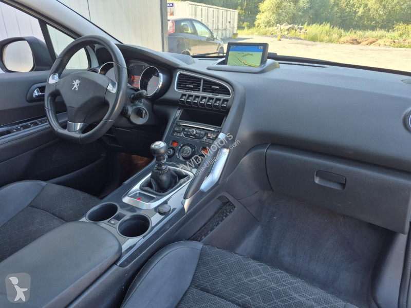 Peugeot 3008 1.6 HDi  - 115  Allure Transporter