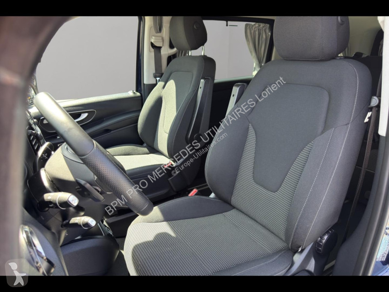 Véhicule utilitaire Mercedes 300 d 239ch...