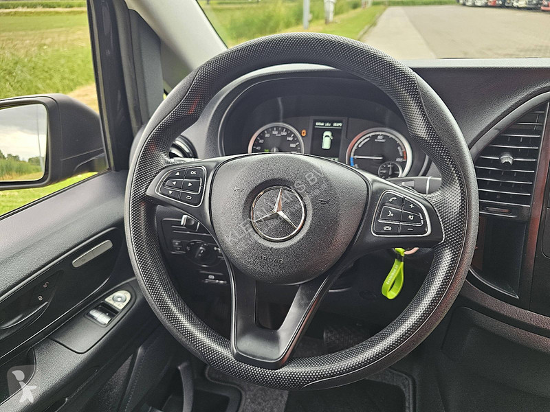 عربة نفعية Mercedes L3 66kwh 292 km wltp