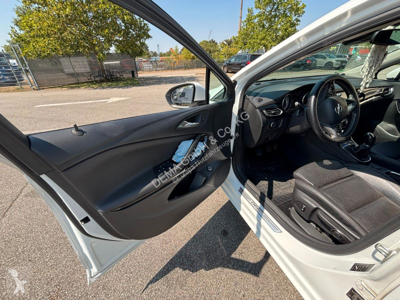 Samochód dostawczy Opel K Sports Tourer...