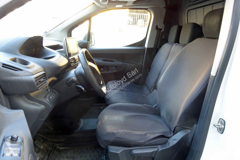 Véhicule utilitaire Peugeot PARTNER 1,5 HDI 100