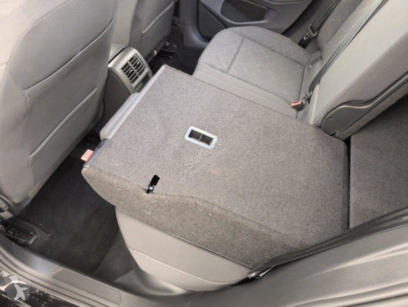 Véhicule utilitaire Volkswagen  GOLF 8