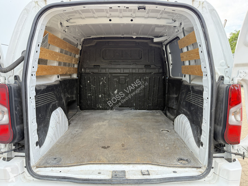 Véhicule utilitaire Opel 1.5D 130PK Automaat L1...