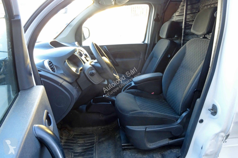 Véhicule utilitaire Renault KANGOO 1,5 DCI 90