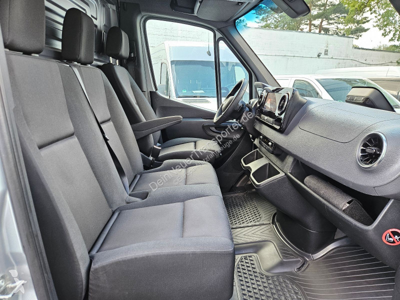 Mercedes 317 CDI...