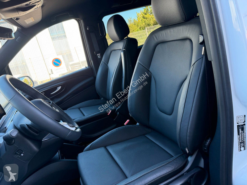 عربة نفعية Mercedes V 300 d AVA 4MATIC A AHK2,5...