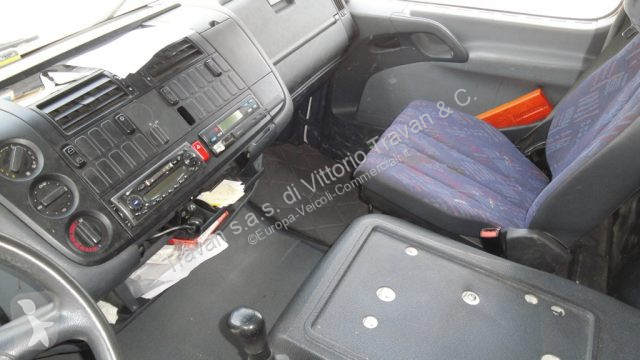 شاحنة Mercedes ATEGO