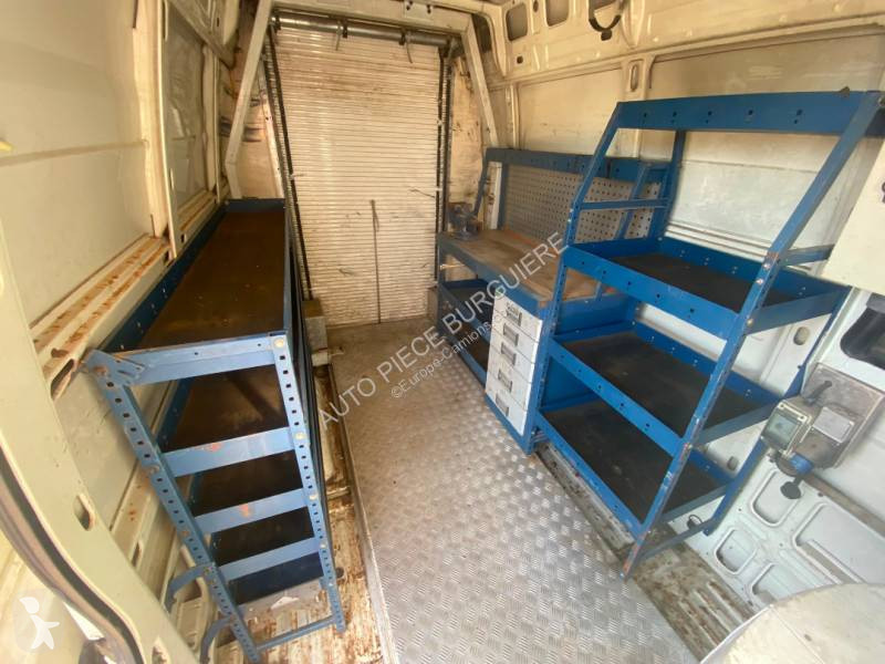 Samochód dostawczy Iveco
