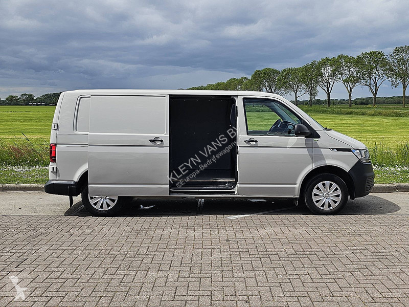 Furgoneta Volkswagen 2.0 TDI T6.1 L2H1 Automaat!