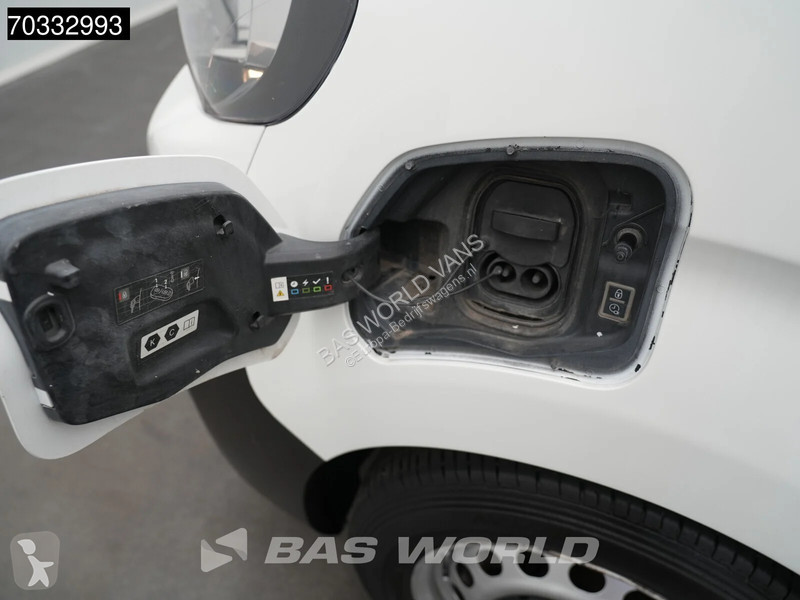 عربة نفعية Peugeot Elektrisch 50kWh 230km WLTP...