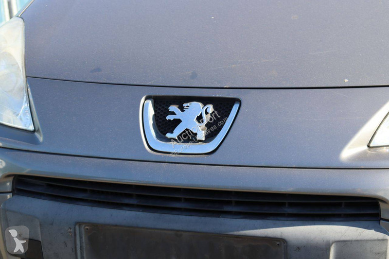 Véhicule utilitaire Peugeot