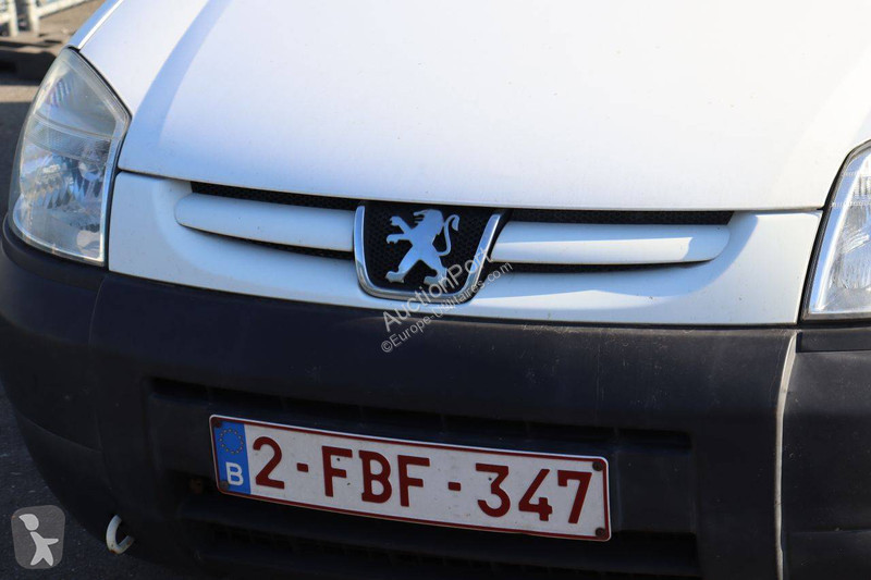 Véhicule utilitaire Peugeot