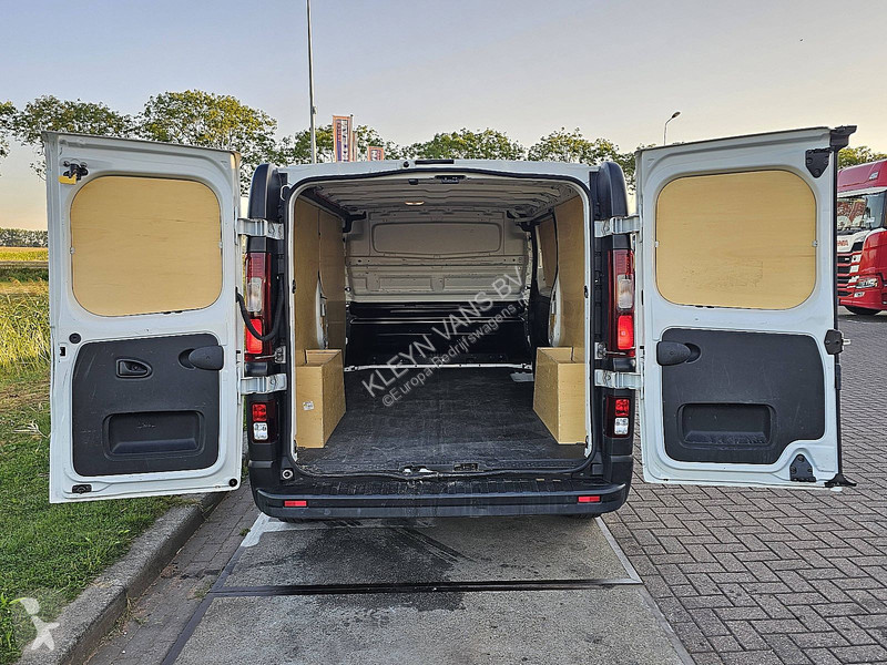 Renault 1.6 DCI van