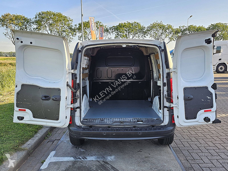 عربة نفعية Mercedes 108 CDI LONG Navi Airco NAP!