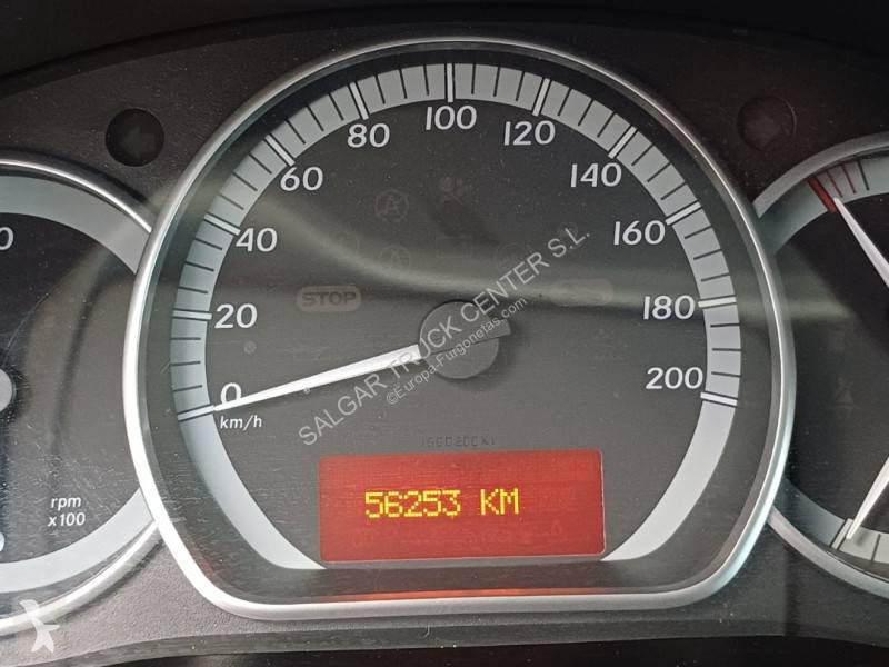 عربة نفعية Mercedes