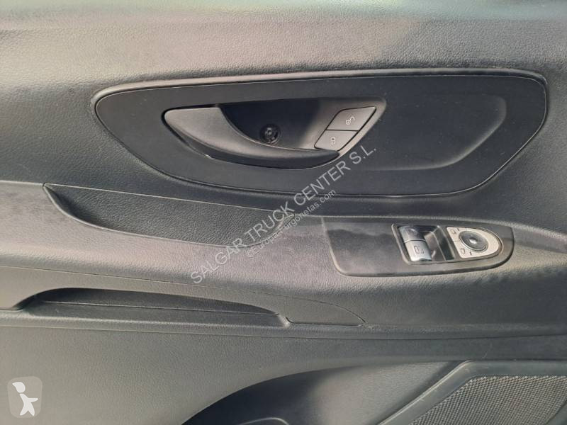 عربة نفعية Mercedes