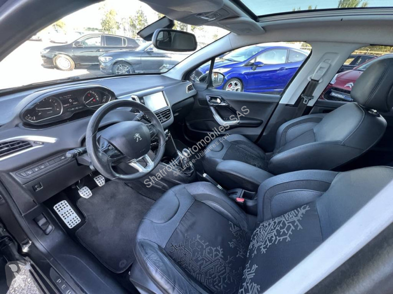 Peugeot 1.6 e-HDi 92ch 5cv Féline 1erMain 5Port...