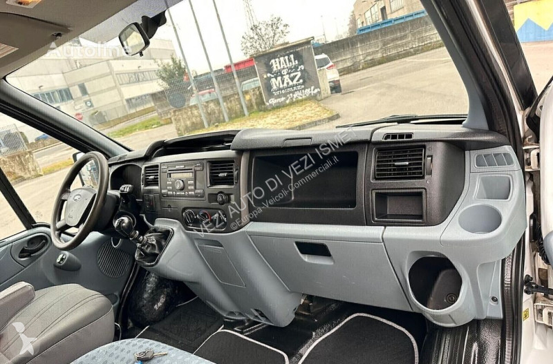 Furgoneta Ford