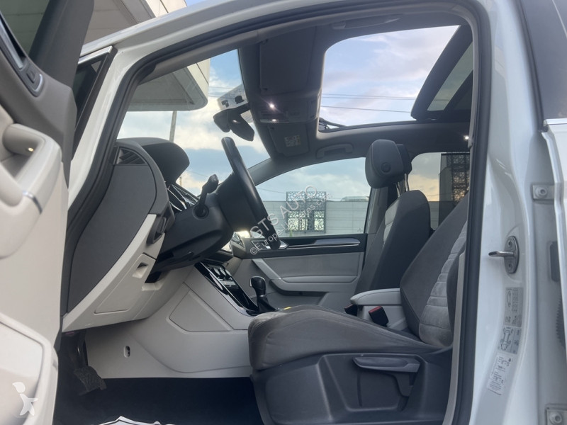 عربة نفعية Volkswagen TOURAN 2.0 TDI 150CH...