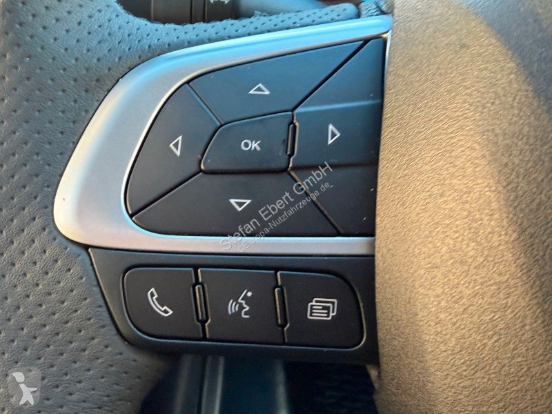 عربة نفعية Iveco 35S18 HA8...