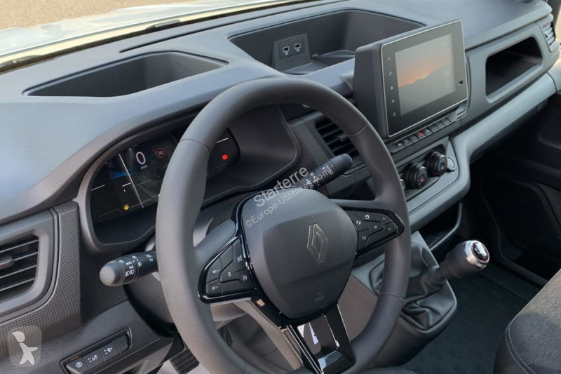 Véhicule utilitaire Renault  TRAFIC FOURGON