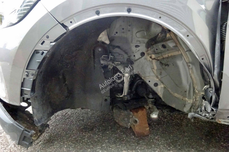 Véhicule utilitaire Mitsubishi 1,6 HYBRID 143 BVA