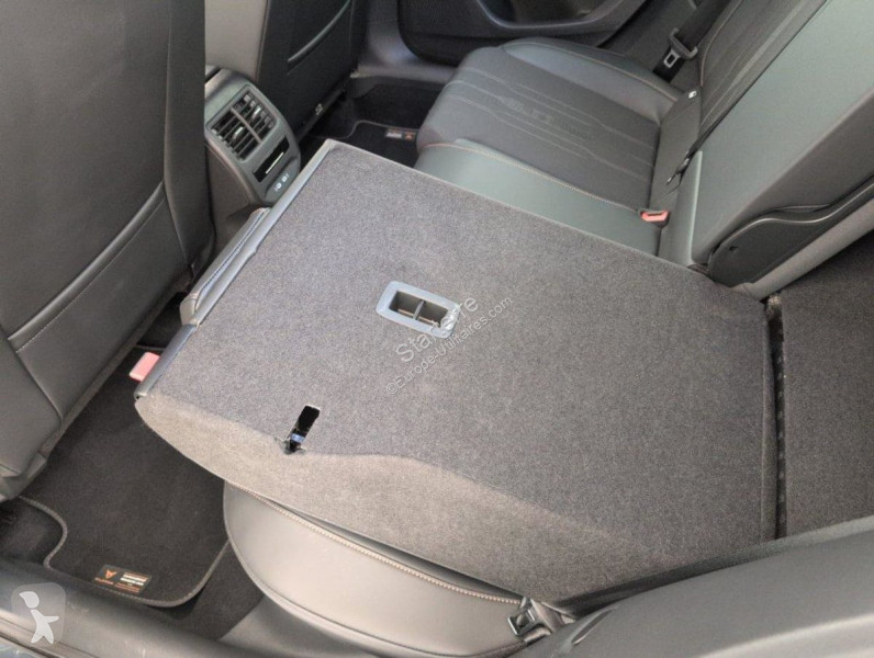 Véhicule utilitaire Cupra  LEON
