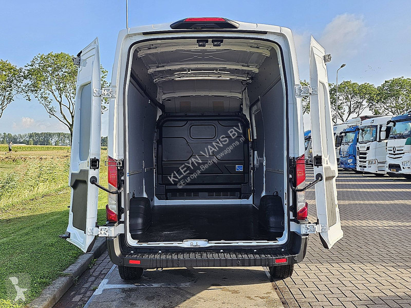 Véhicule utilitaire Ford 2.0 L3H3 Navi Camera!