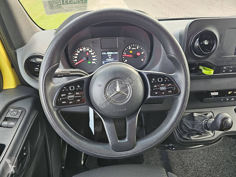 Bedrijfswagen Mercedes 514 Bakwagen Laadklep!