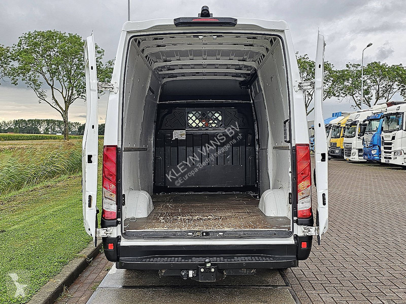 Furgoneta Iveco 35 S