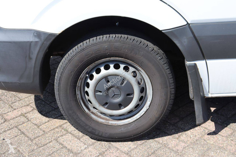 Véhicule utilitaire Mercedes