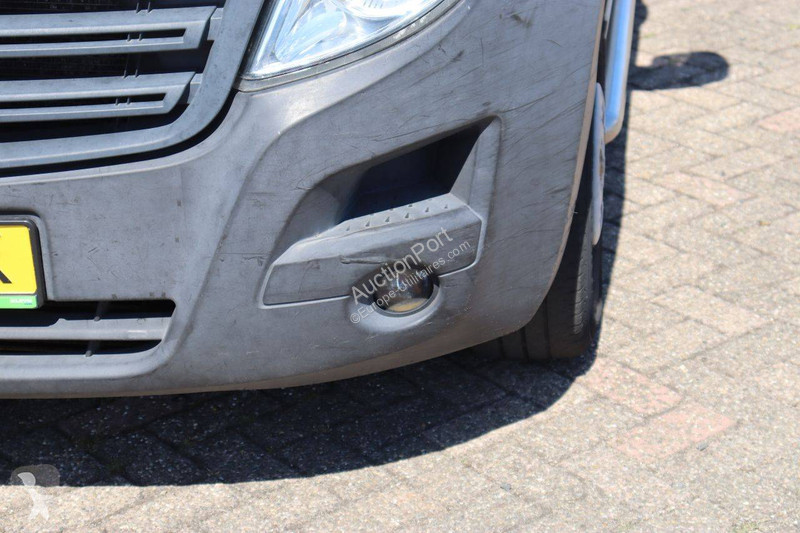 Véhicule utilitaire Opel