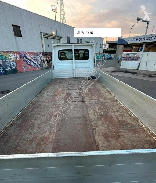 Véhicule utilitaire Iveco DAILY 35C12