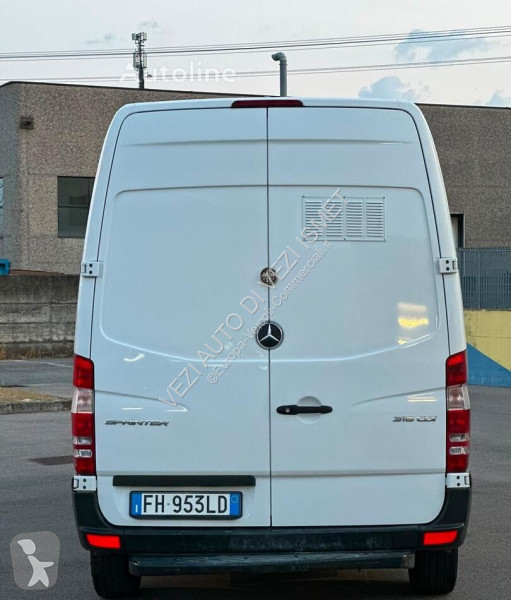 Bedrijfswagen Mercedes